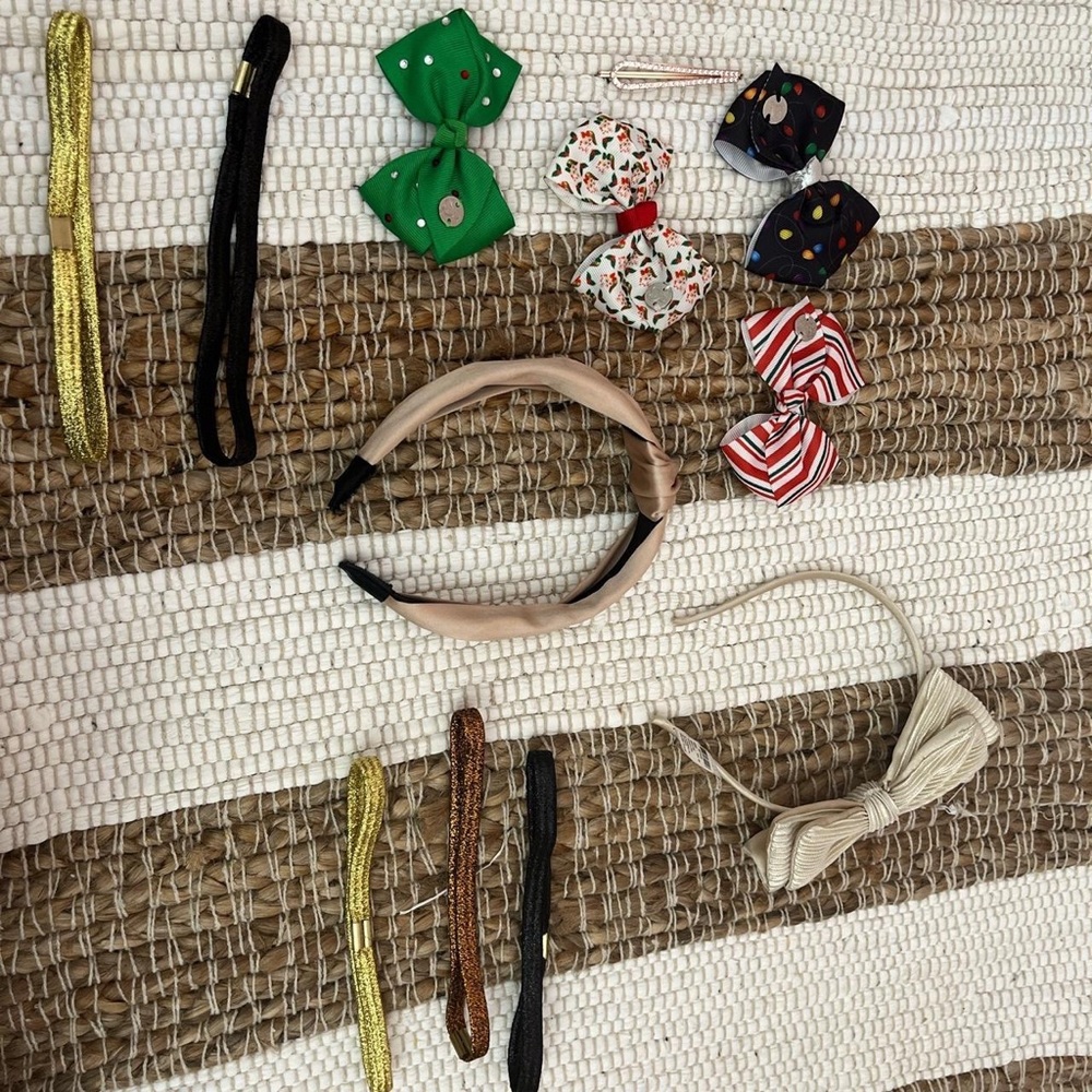 Bundle of hair accessories
